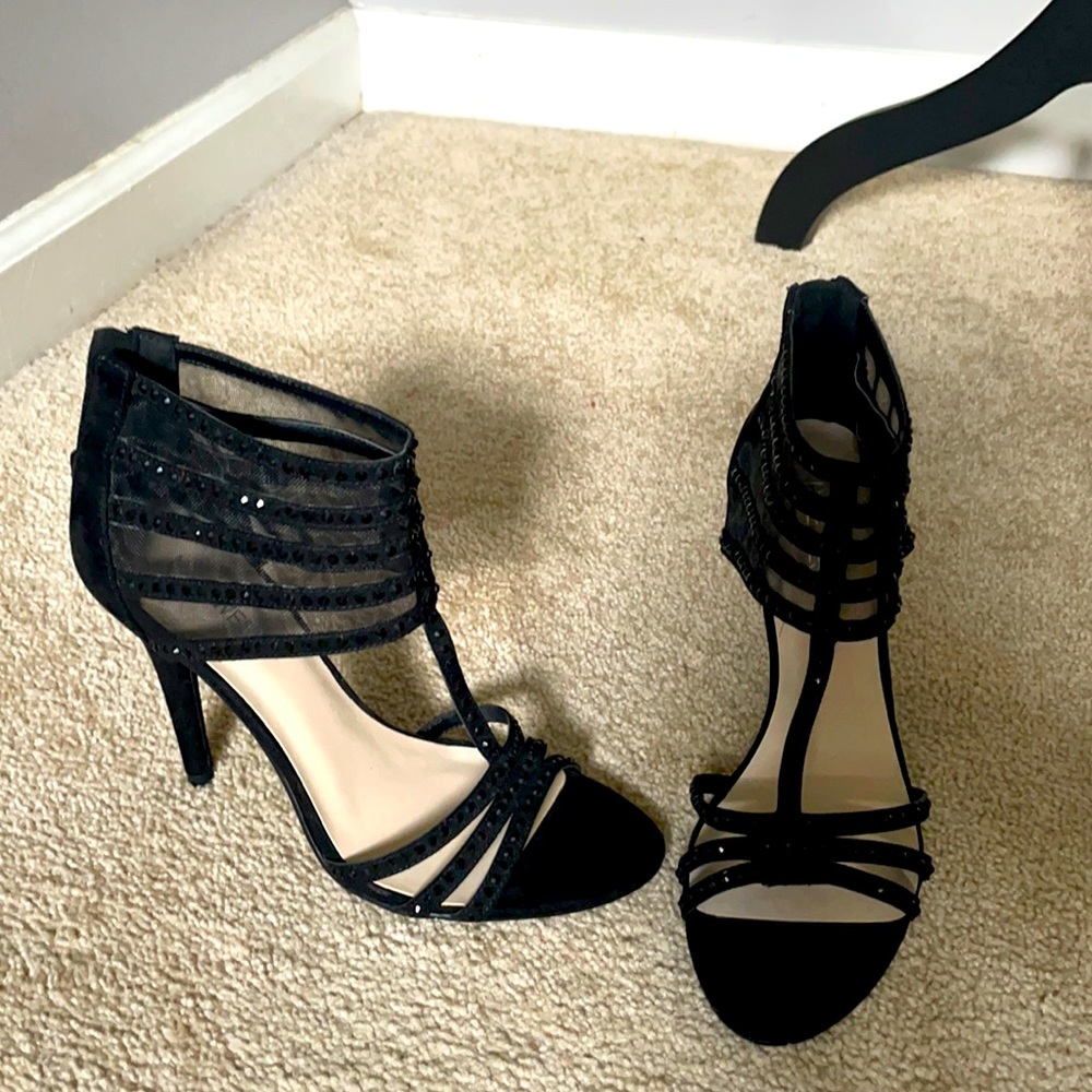 Sparkly black peep toe heels size 7. Never worn.
